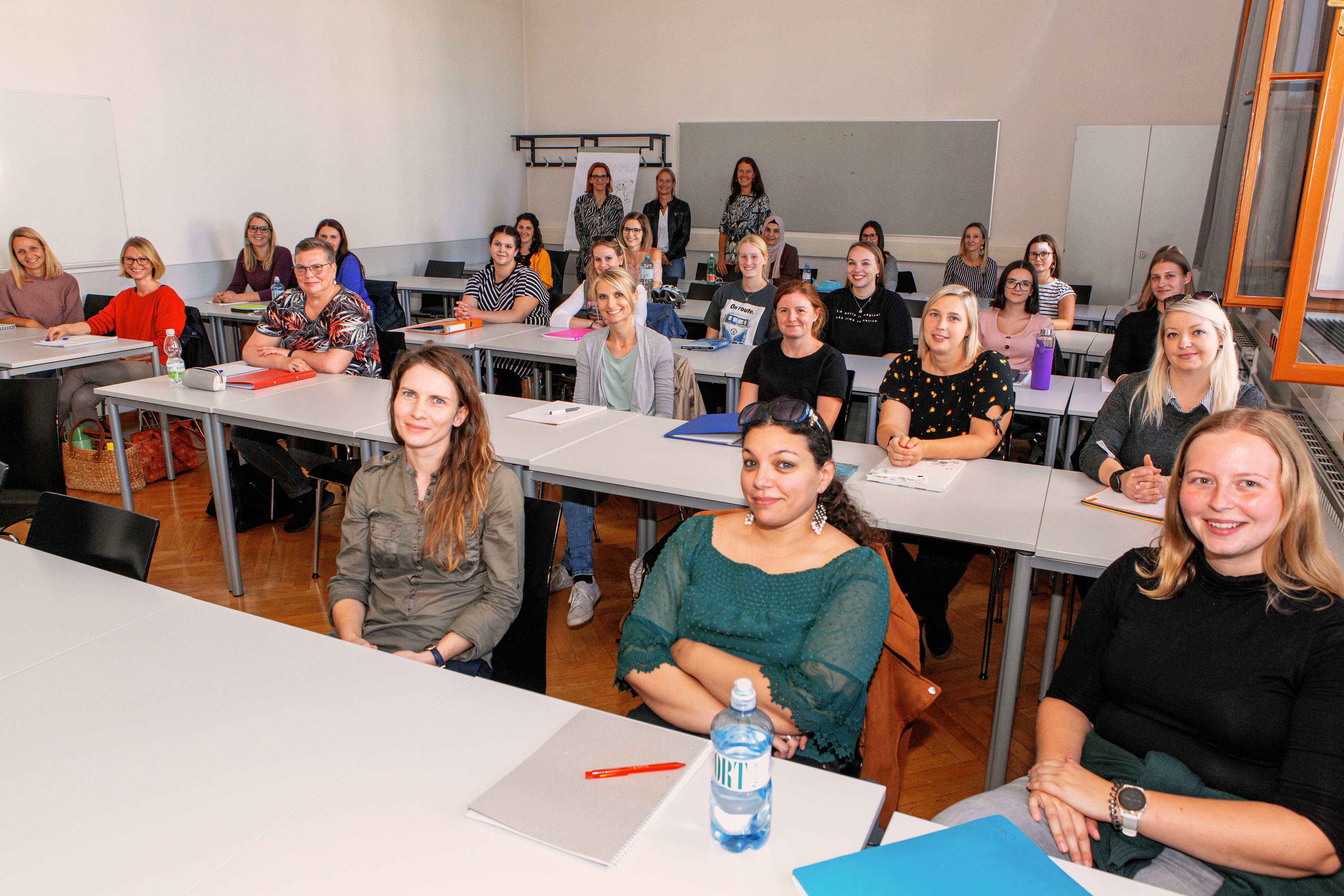 Studierende HLG Elementarpädagogik