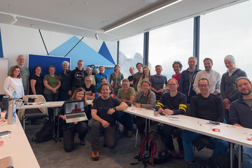Gruppenfoto der Teilnehmenden