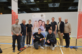 Gruppenfoto Studierende und Vertreter aus der Politik