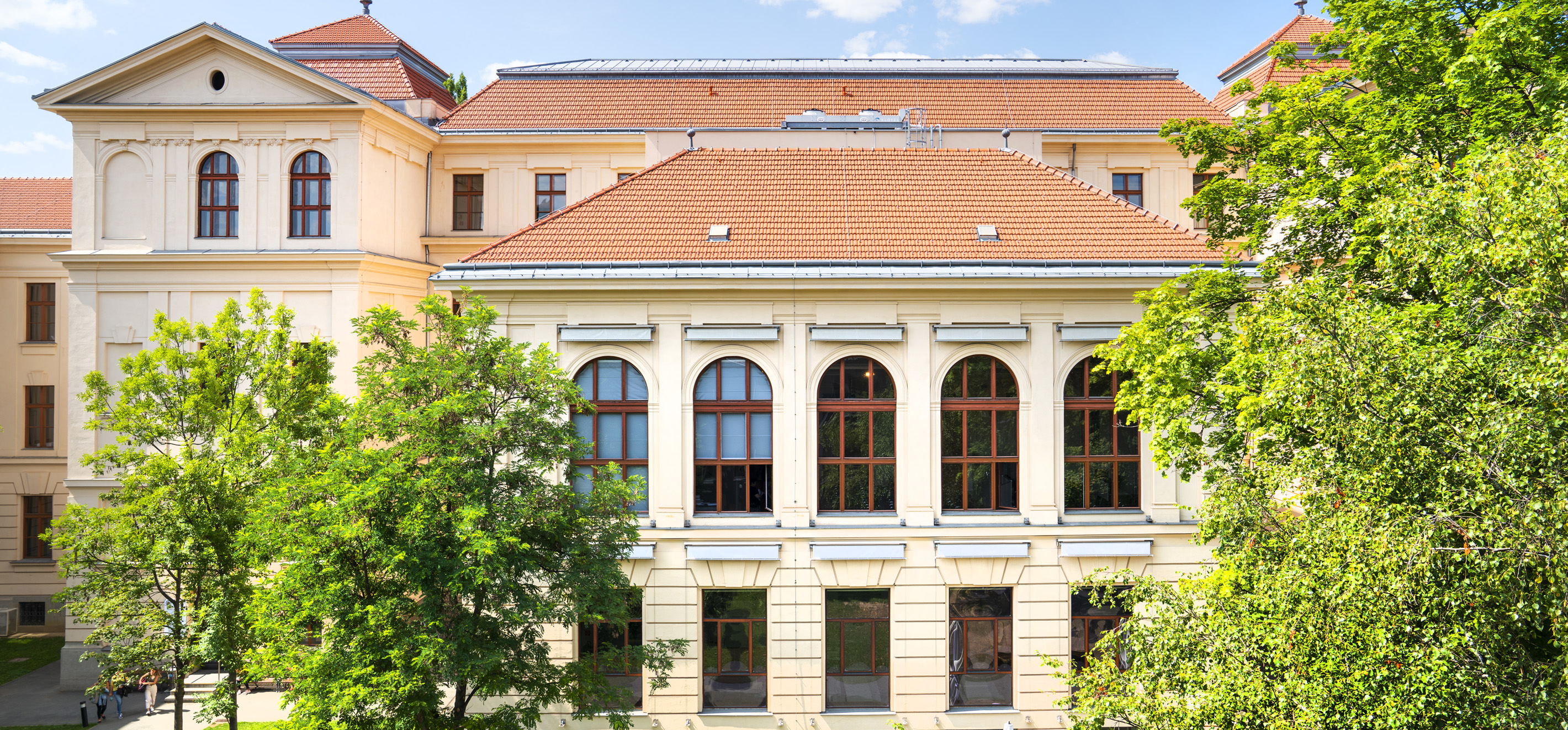 Anmeldung für die Angebote im WS 2023/24 und Sommerhochschule 2023</br>Anmeldezeitraum: 1. – 31. Mai 2023